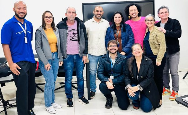 Suzano apresenta projeto voltado aos anos finais do ensino fundamental em Ribas do Rio Pardo