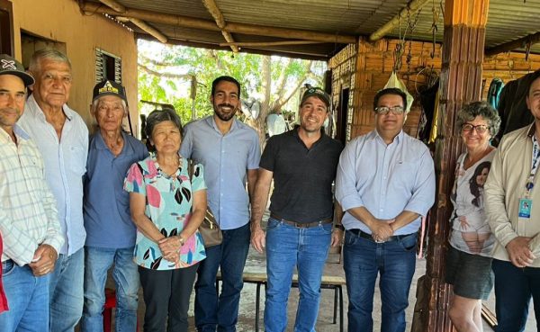 Prefeitura de Ribas do Rio Pardo inicia aproximação entre pequenos produtores e Suzano no Assentamento Avaré